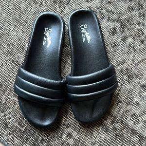 Seychelles leather slides